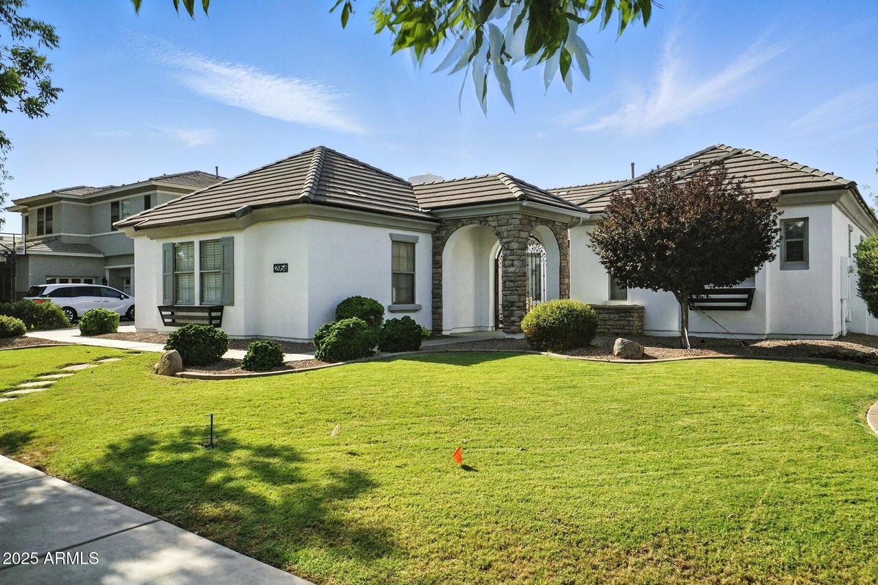 2954 E Cotton Ln., Gilbert, AZ 85234