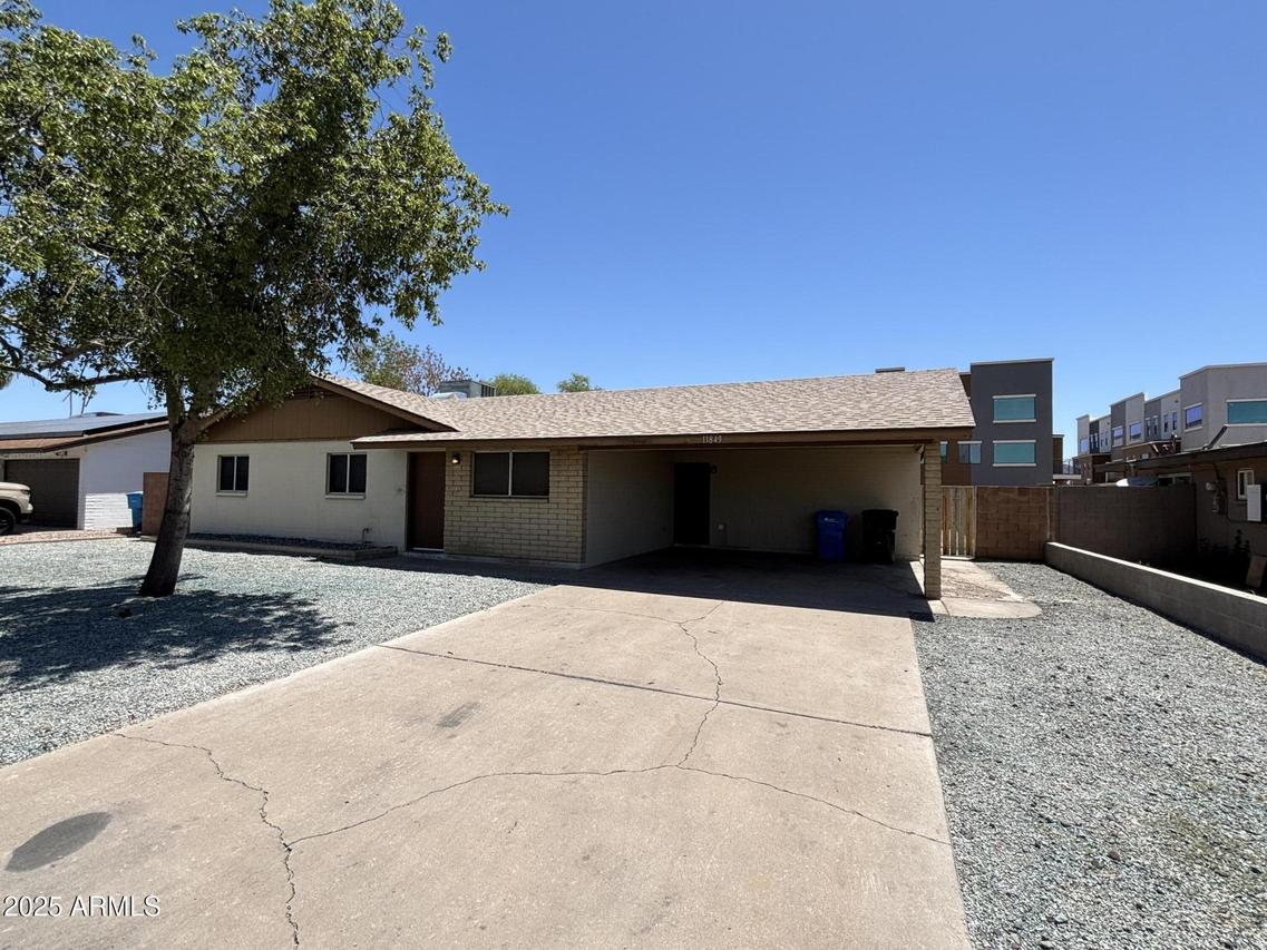 11849 N 29th Ave., Phoenix, AZ 85029