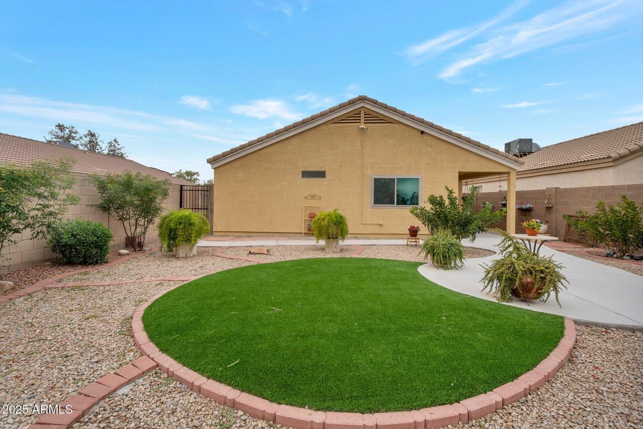 23677 N Desert Dr., Florence, AZ 85132