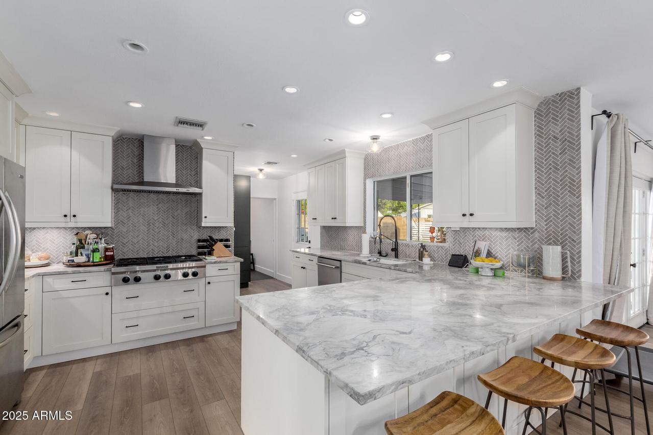 4117 E Coolidge St., Phoenix, AZ 85018