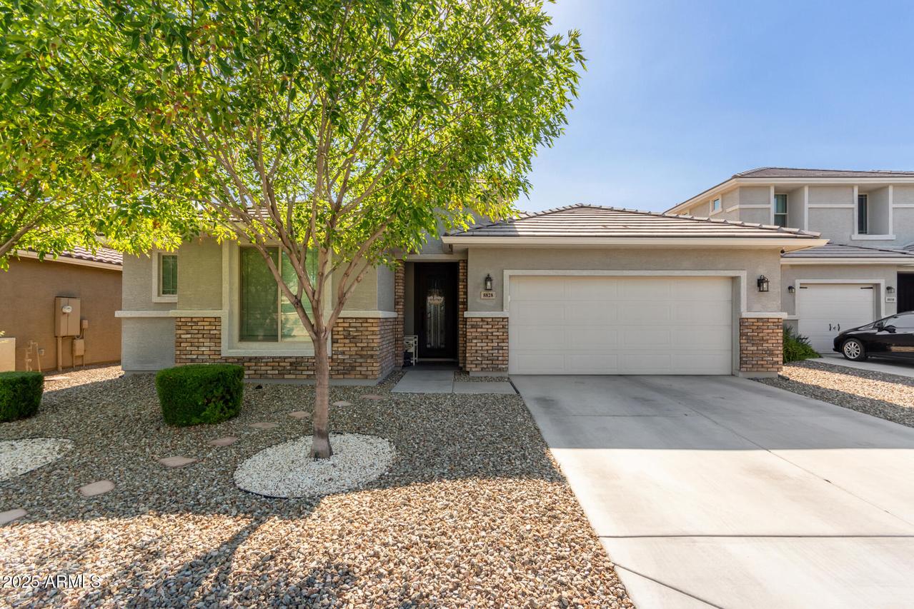 8828 N 102nd Ln., Peoria, AZ 85345