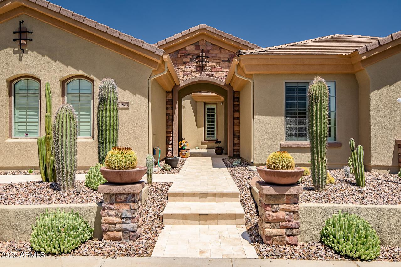 41809 N La Crosse Tr., Anthem, AZ 85086