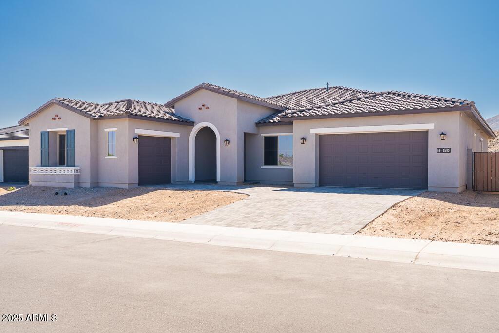 10013 S 36th Ave., Laveen, AZ 85339