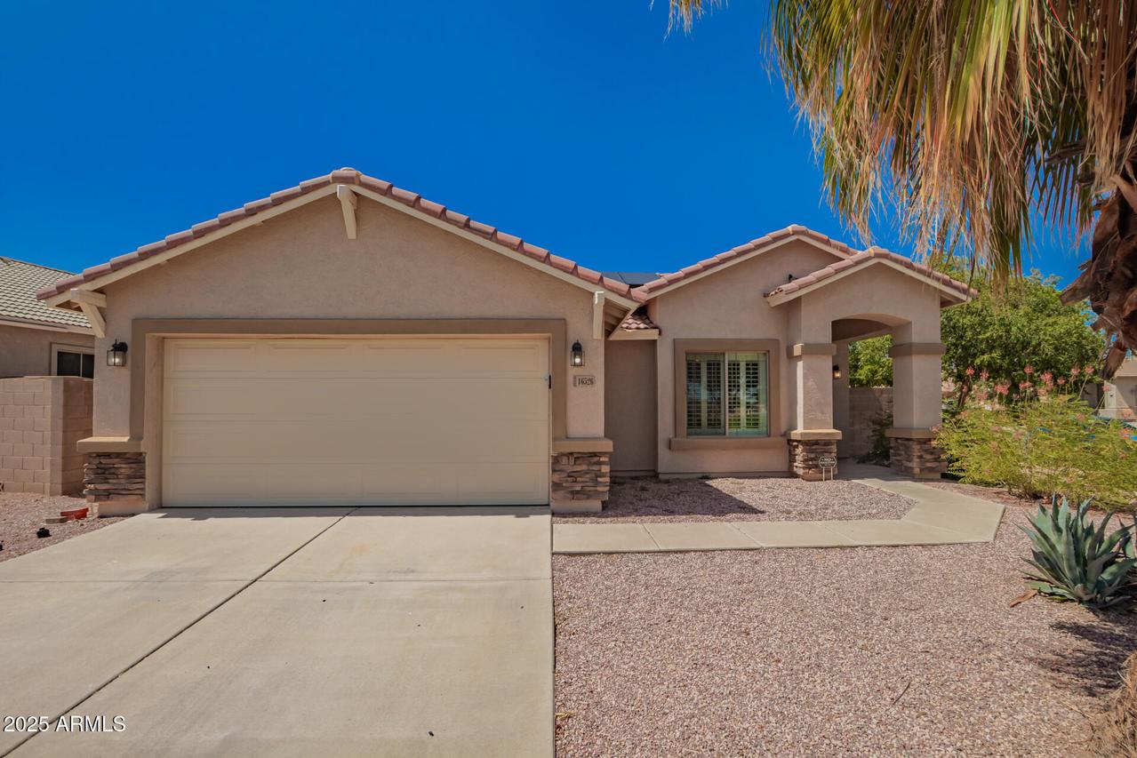 16526 W Desert Ln., Surprise, AZ 85388