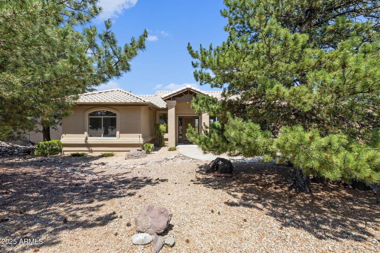 690 Yavapai Hills Dr., Prescott, AZ 86301