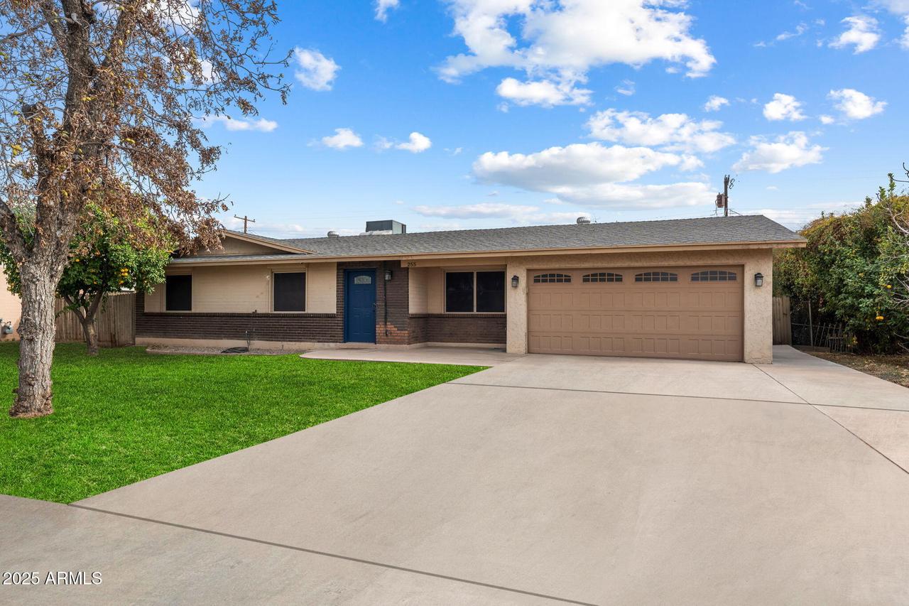 255 N Hunt Dr., Mesa, AZ 85203