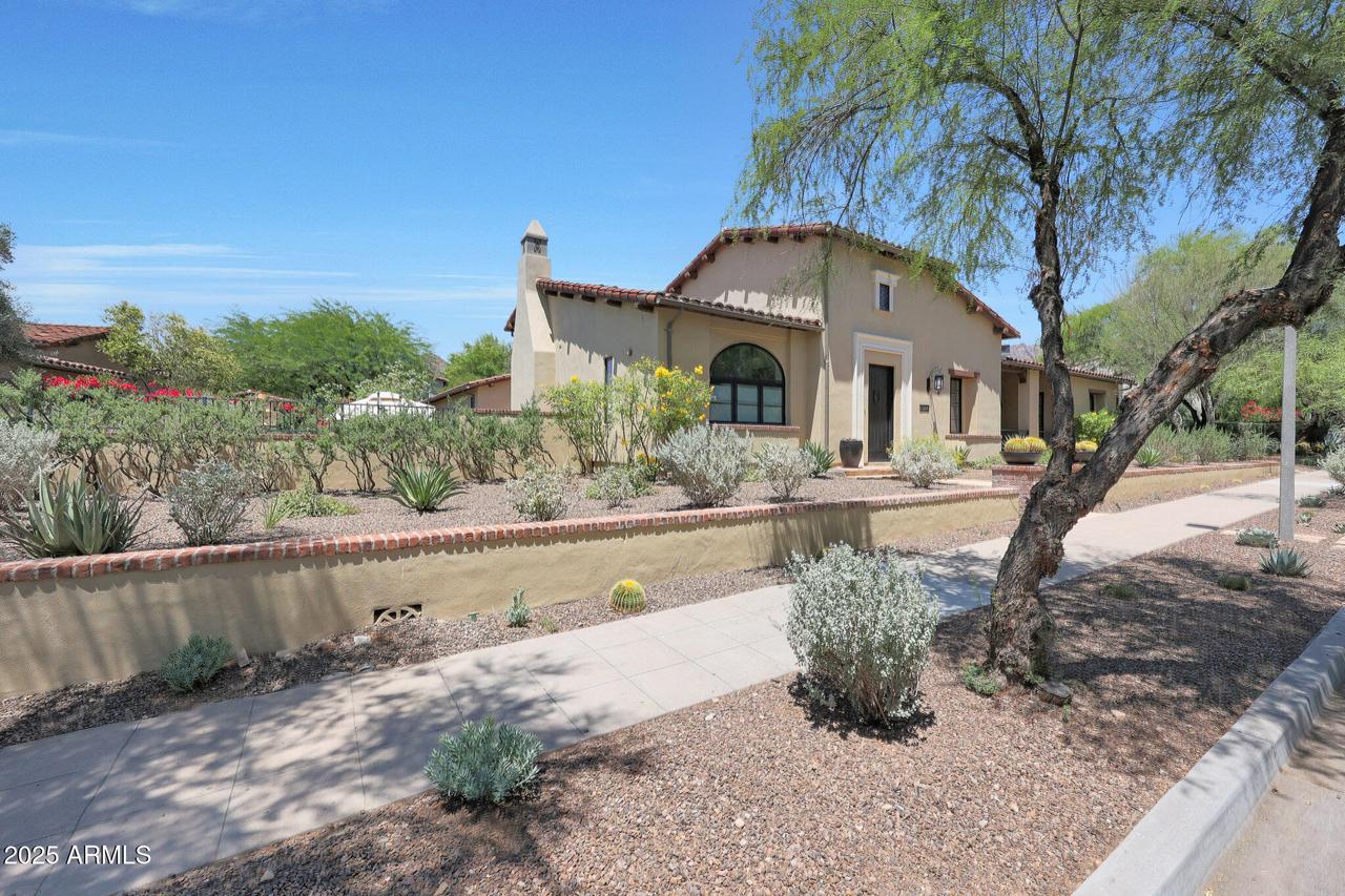 10152 E Phantom Way, Scottsdale, AZ 85255