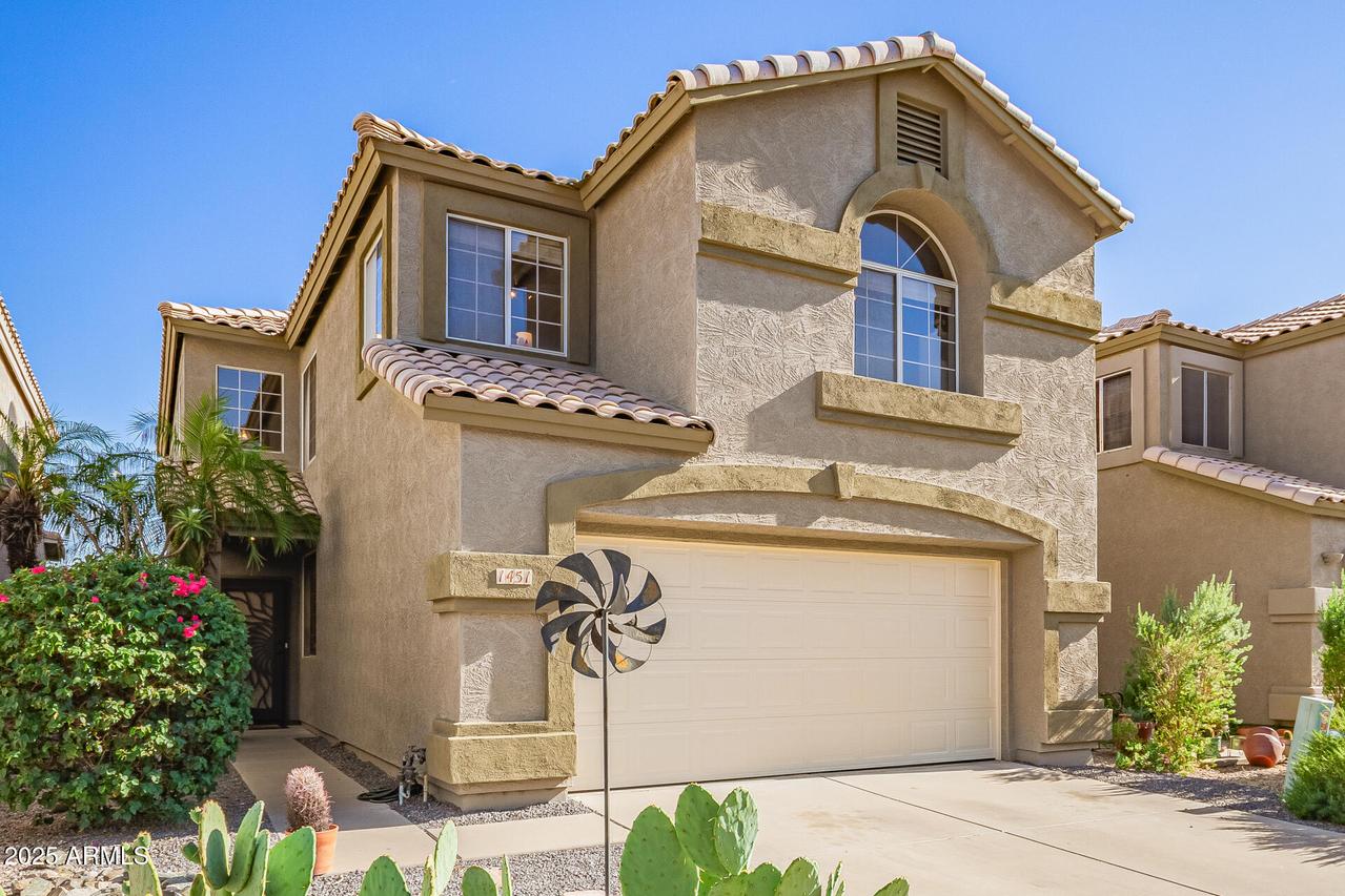 1451 E South Fork Dr., Phoenix, AZ 85048