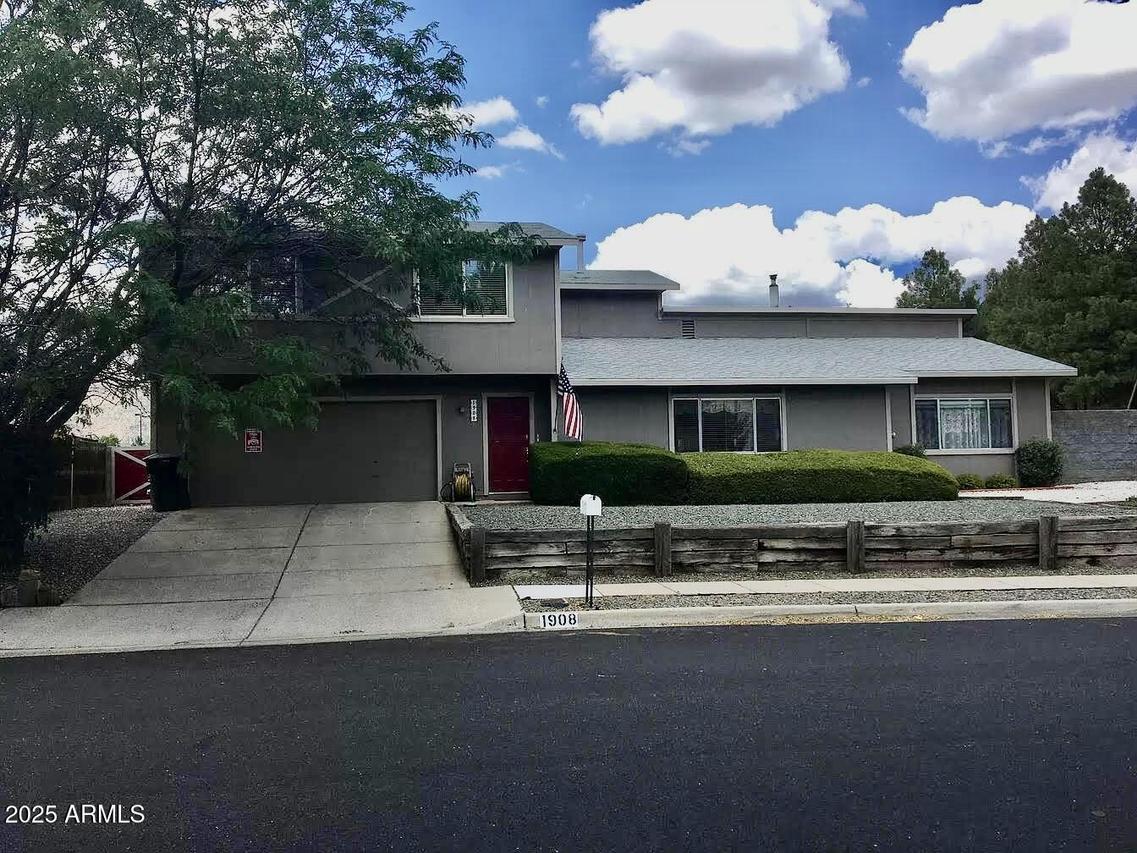 1908 N Deer Crossing Rd., Flagstaff, AZ 86004