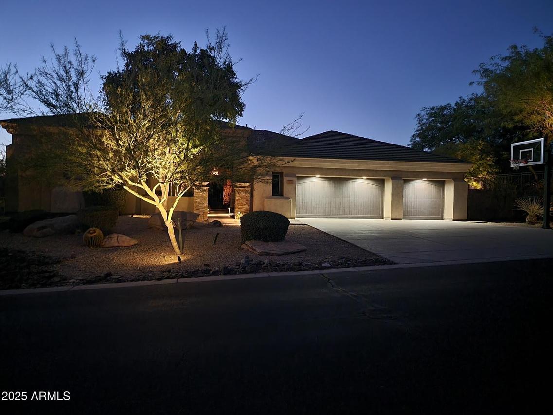 11320 E Winchcomb Dr., Scottsdale, AZ 85255