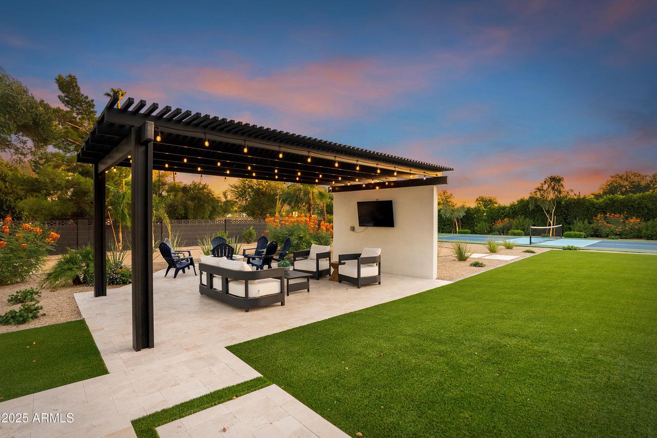8001 E Voltaire Ave., Scottsdale, AZ 85260