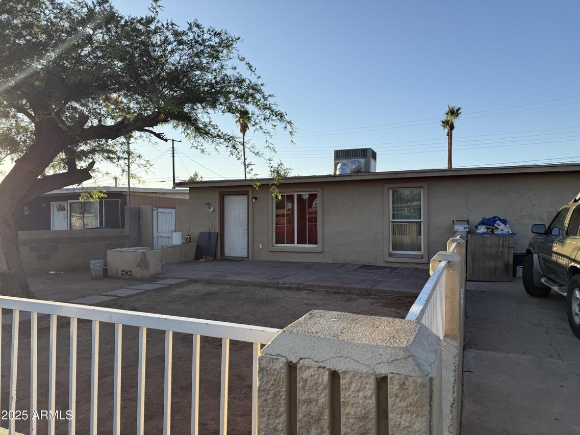 3946 W Holly St., Phoenix, AZ 85009
