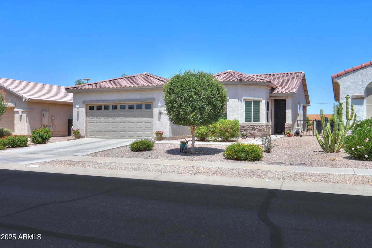 60 S Agua Fria Ln., Casa Grande, AZ 85194