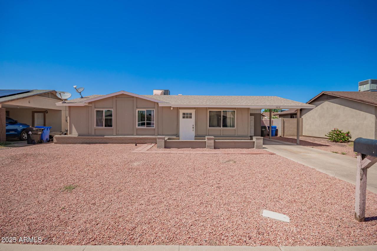 8818 W Pinchot Ave., Phoenix, AZ 85037