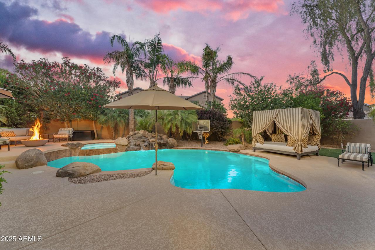 824 W Whitten St., Chandler, AZ 85225