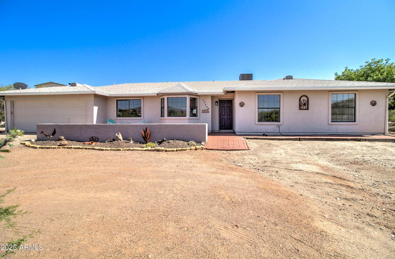 5808 Miami Gardens Dr., Globe, AZ 85501