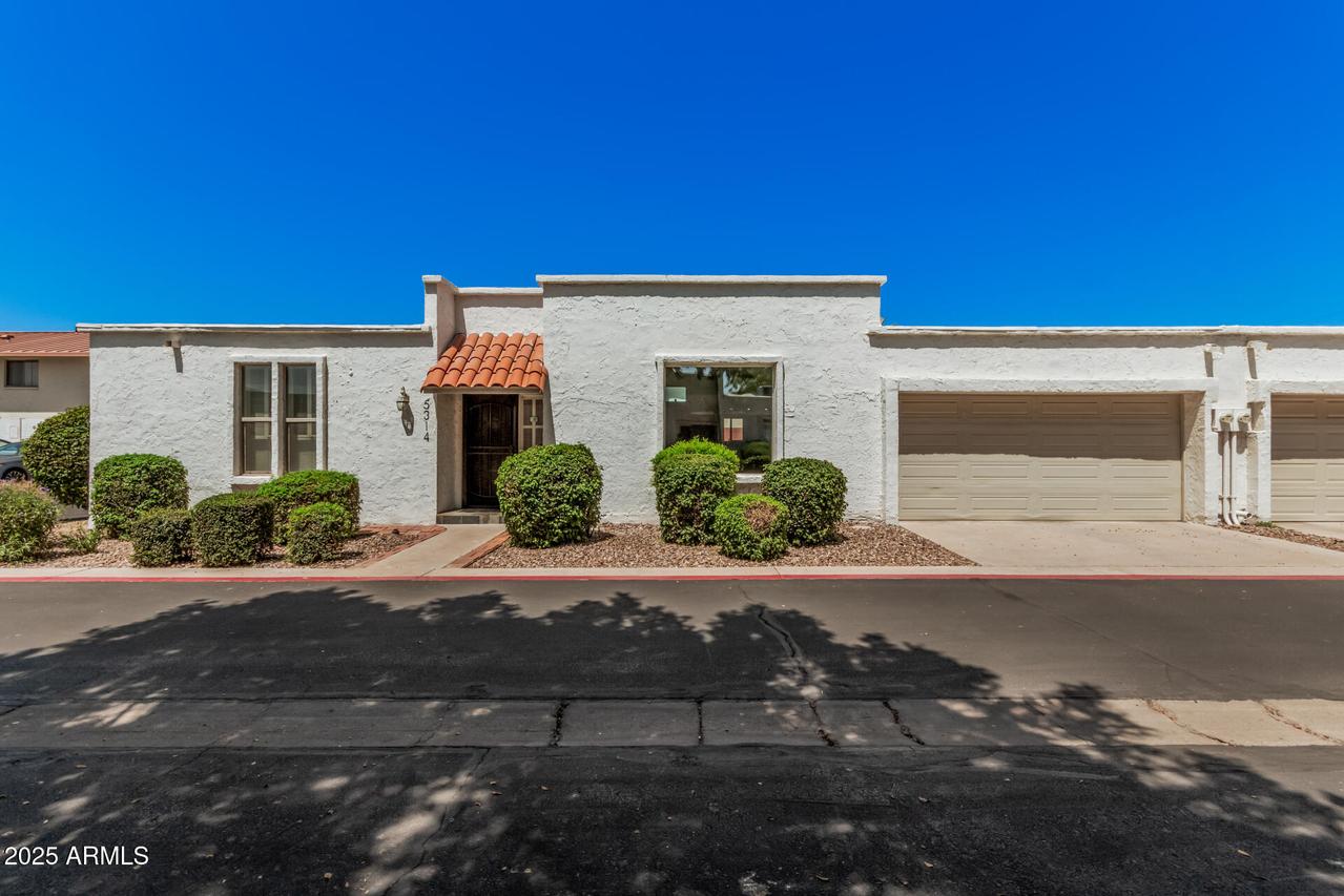 5314 N Las Casitas Pl., Phoenix, AZ 85016