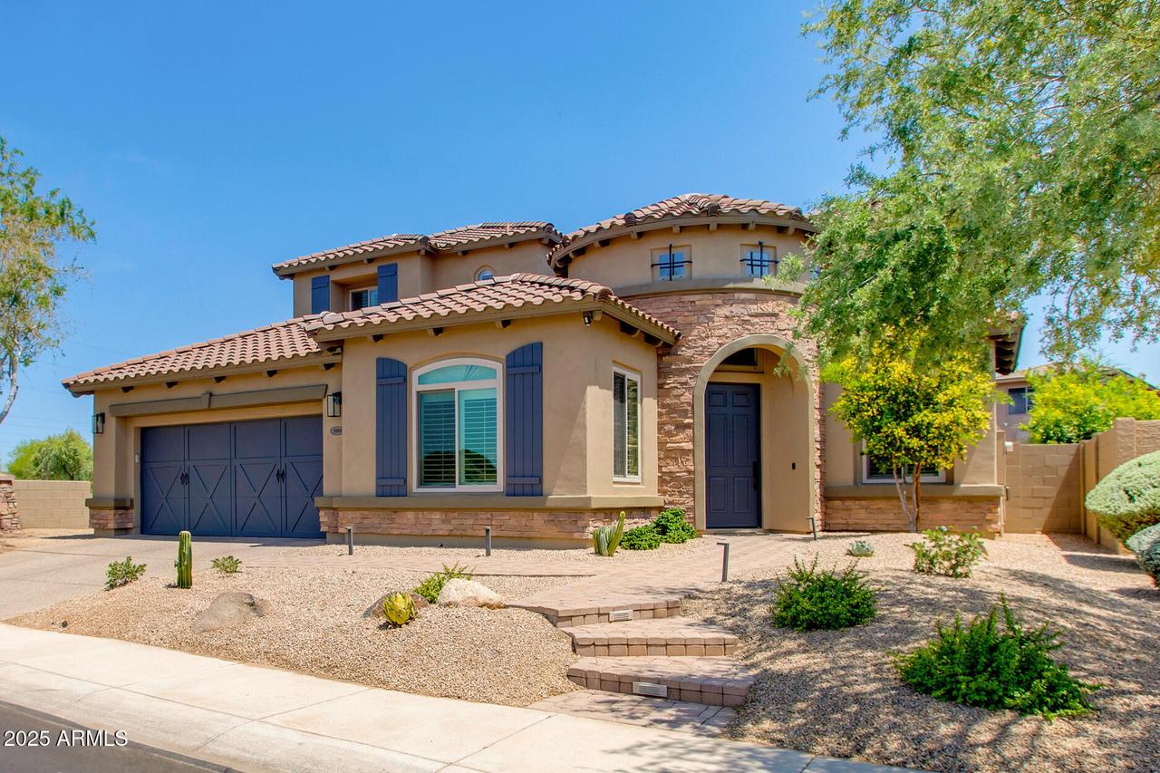 3804 E Daley Ln., Phoenix, AZ 85050