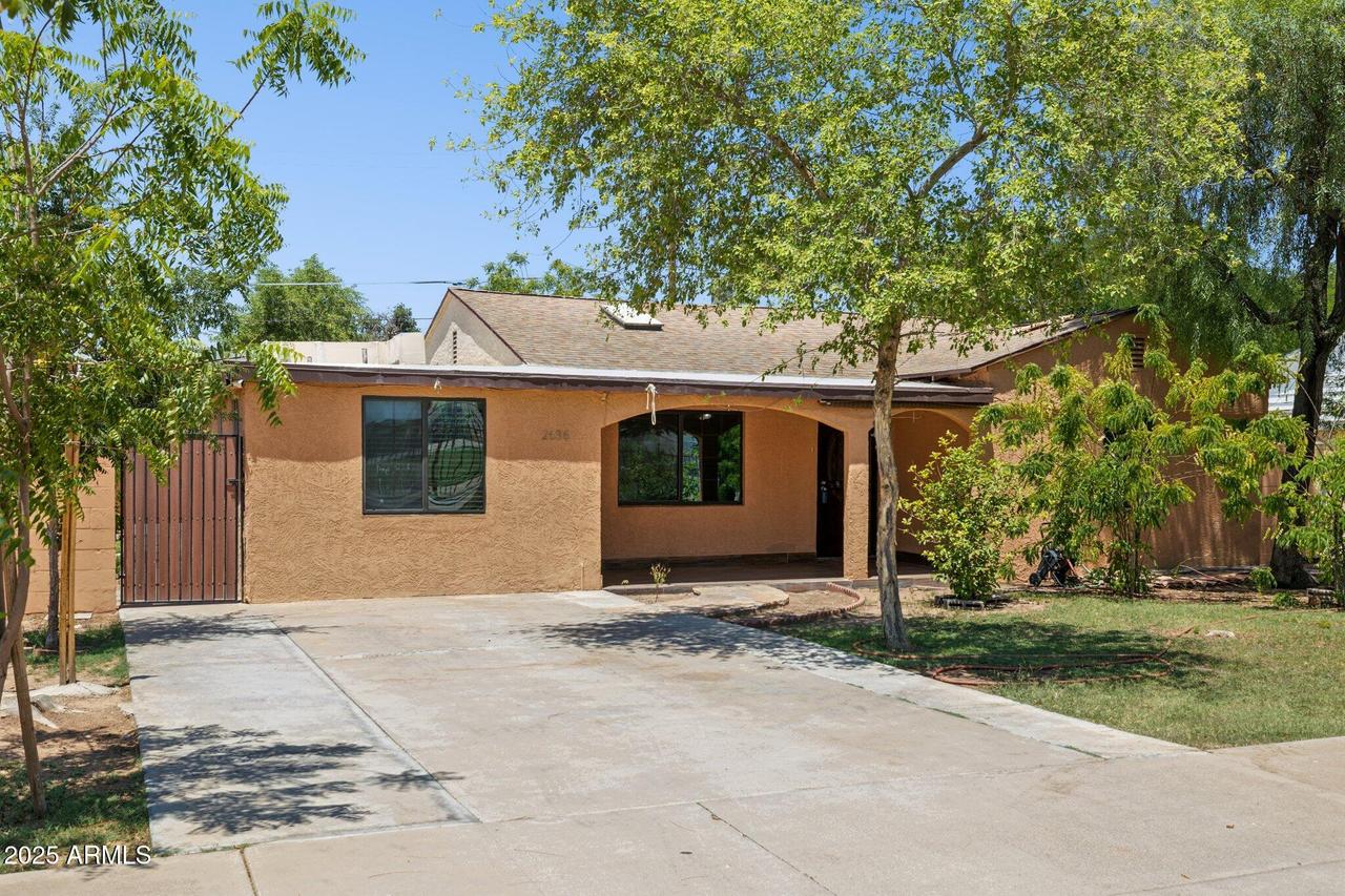 2636 N Dayton St., Phoenix, AZ 85006