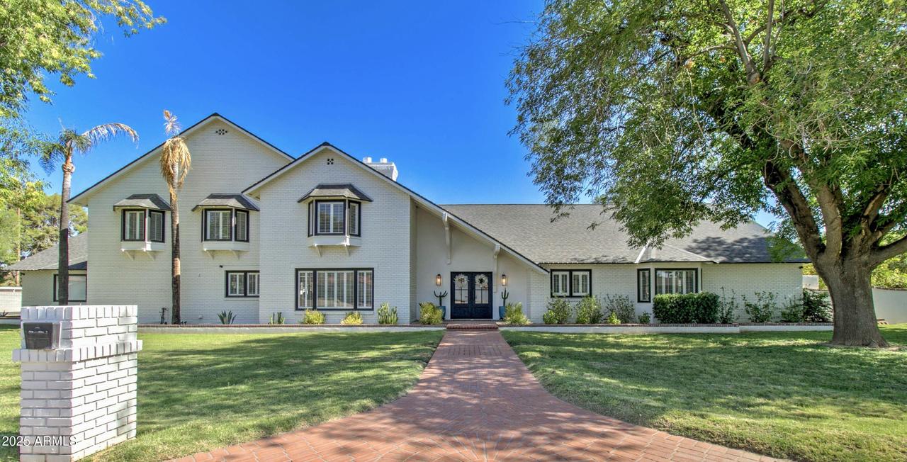 1712 E Fairfield St., Mesa, AZ 85203