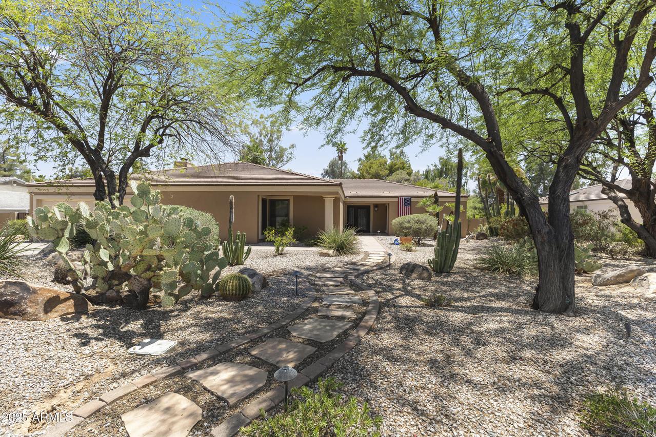 4901 E Sunnyside Dr., Scottsdale, AZ 85254