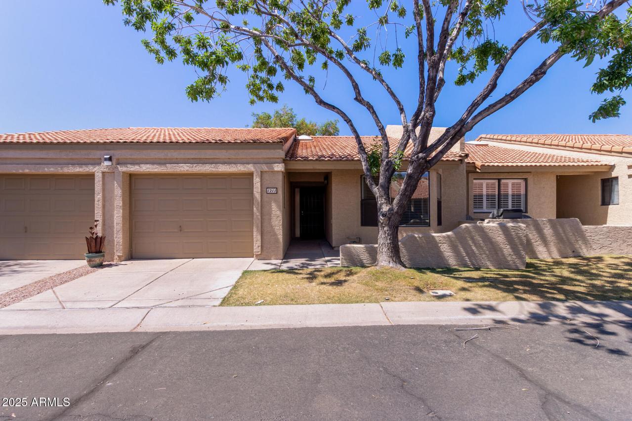 1021 S Greenfield Rd. #1211, Mesa, AZ 85206