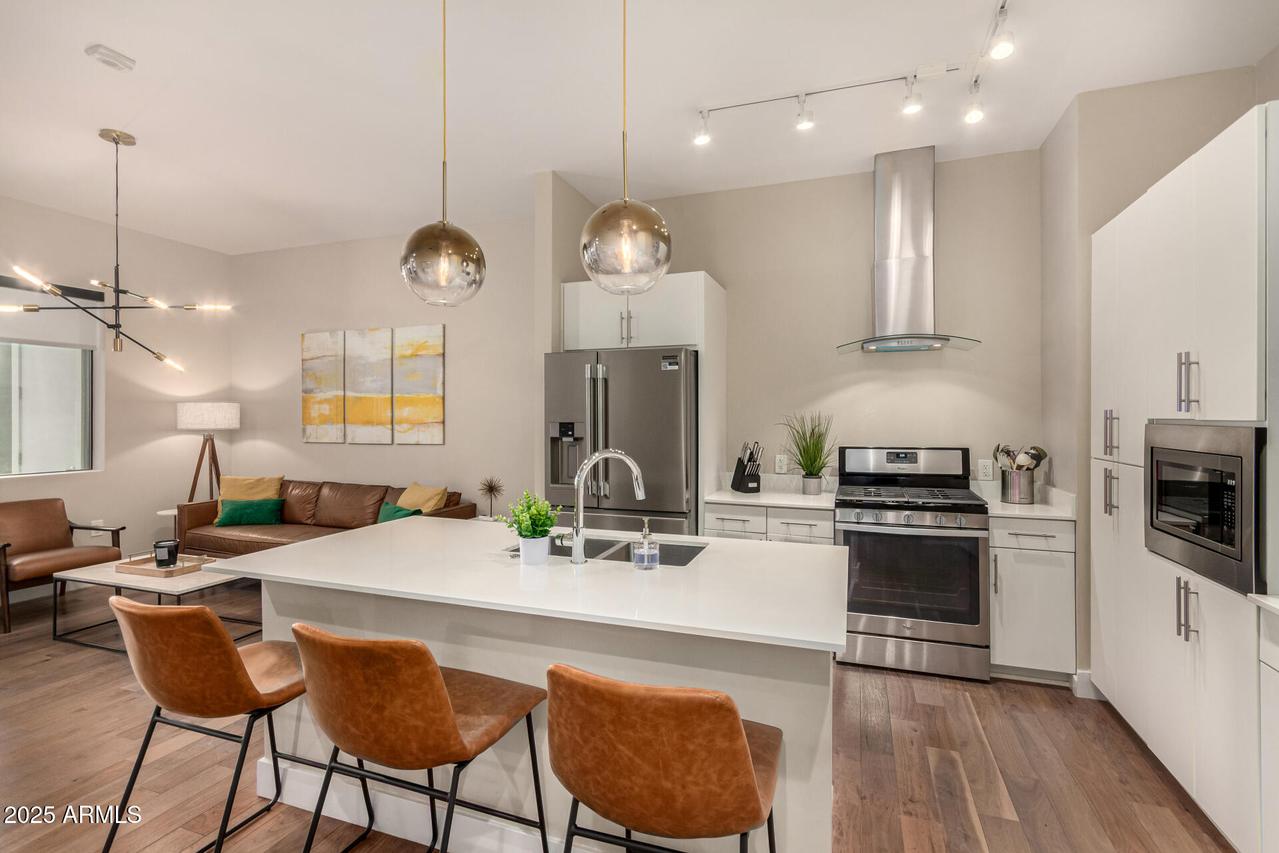 3131 N Central Ave. #3004, Phoenix, AZ 85012