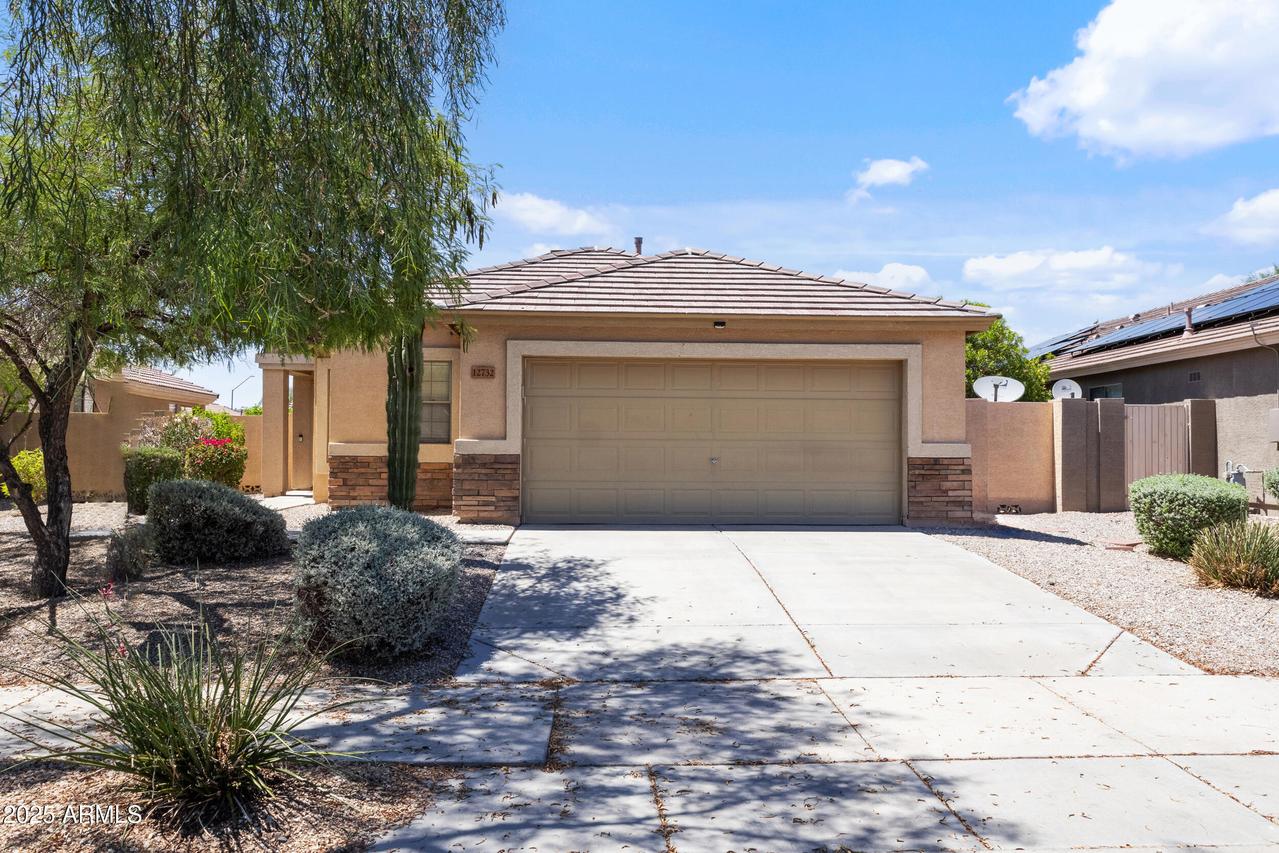 12732 S 175th Dr., Goodyear, AZ 85338