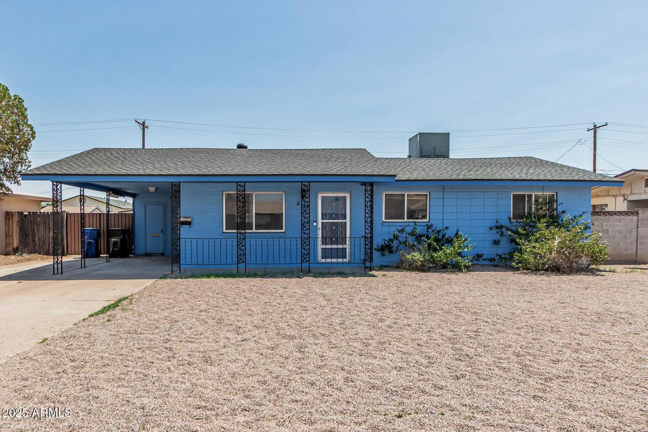 2117 W 2nd St., Mesa, AZ 85201