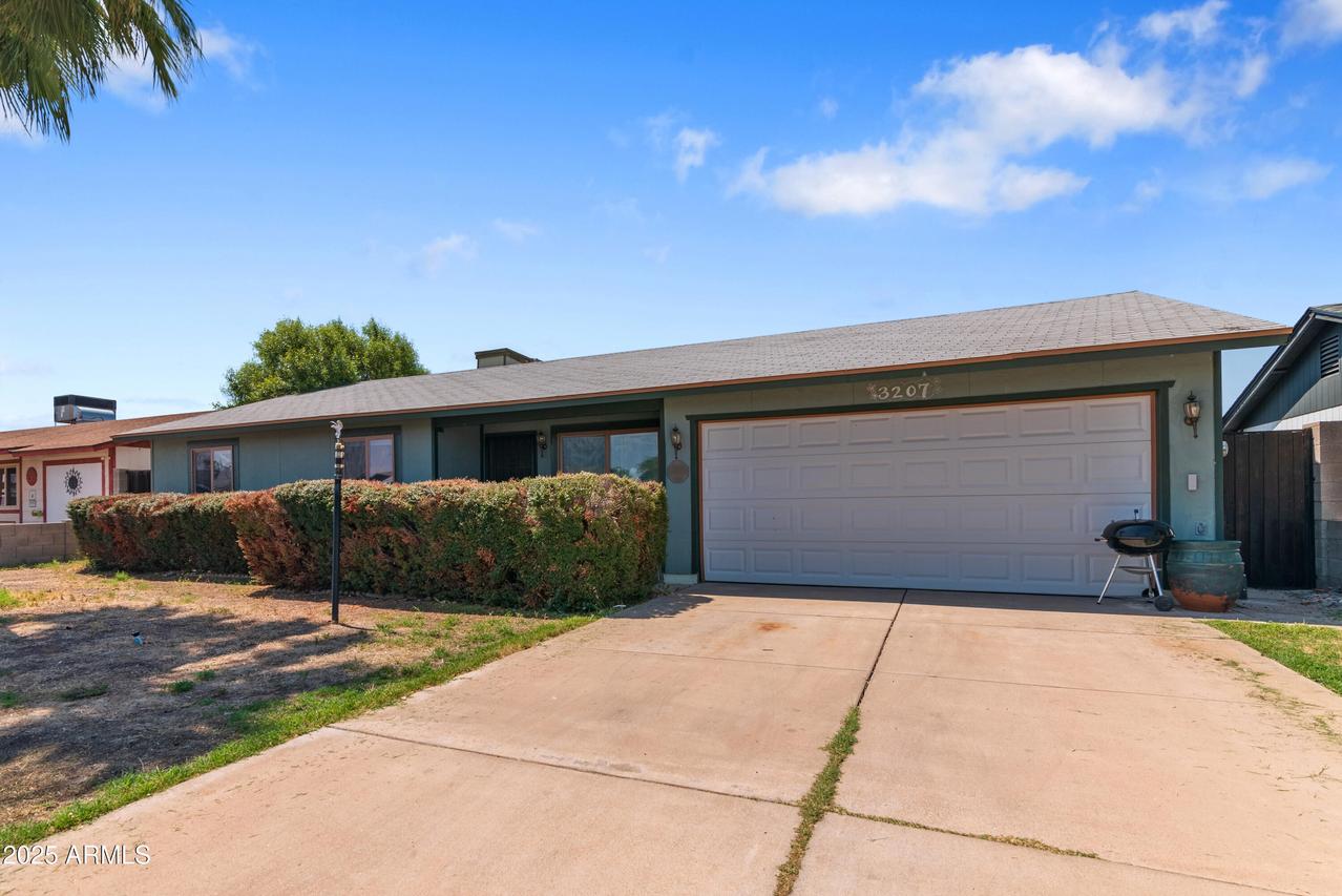 3207 W Michigan Ave., Phoenix, AZ 85053
