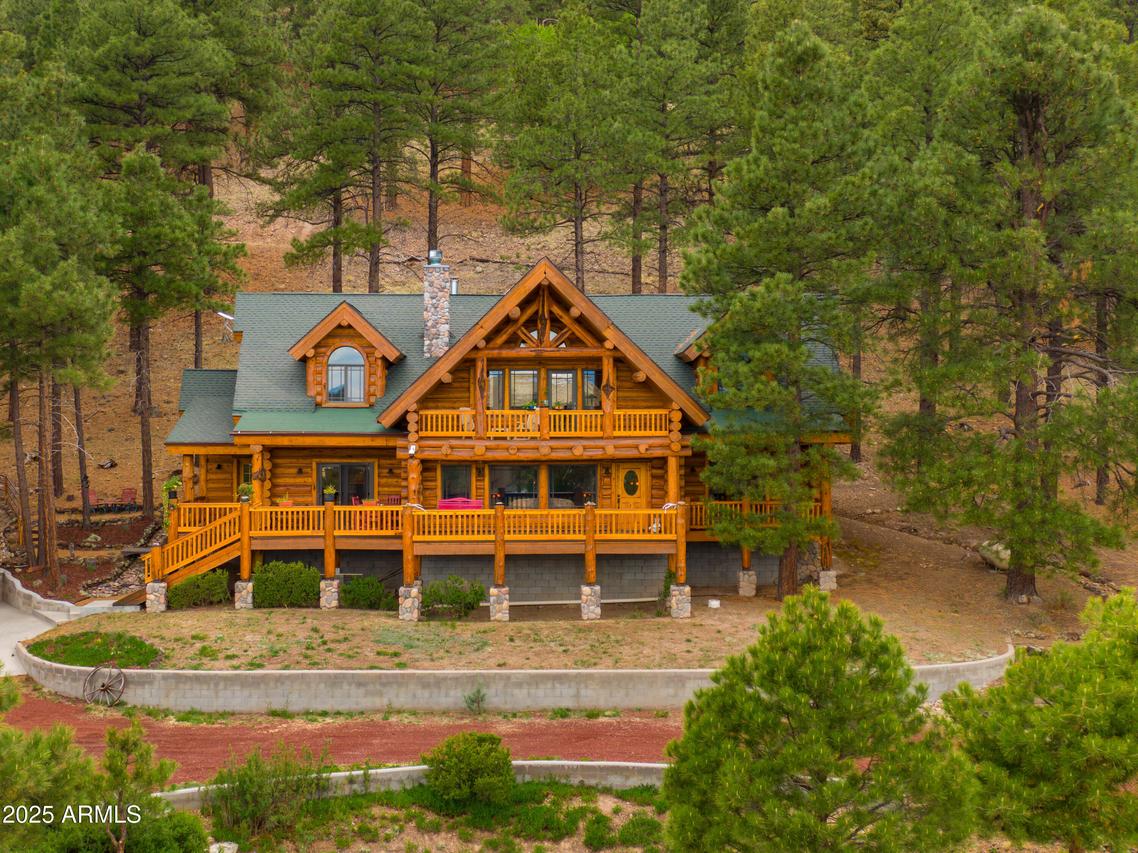 12690 Rustic Cabin Tr., Parks, AZ 86018