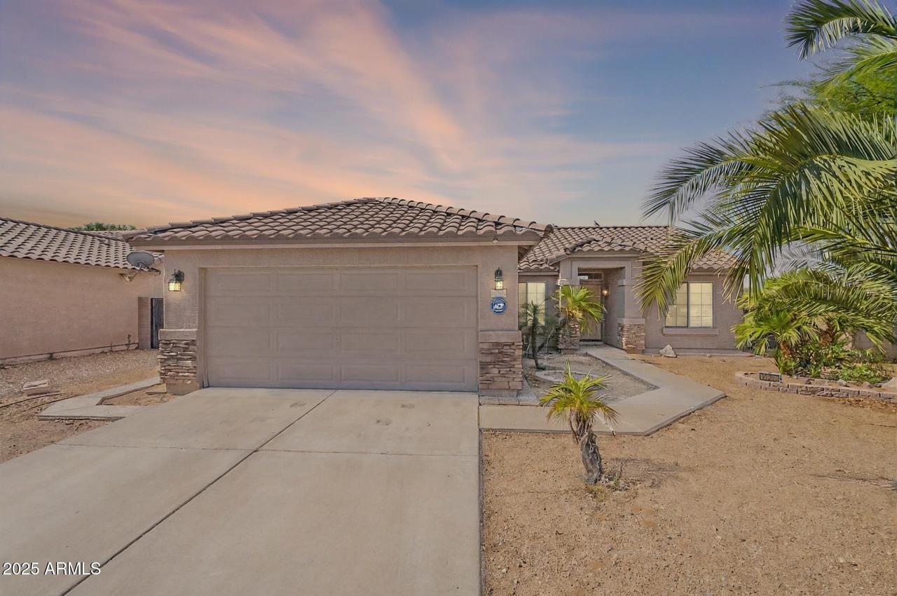 10305 E Dragoon Ave., Mesa, AZ 85208