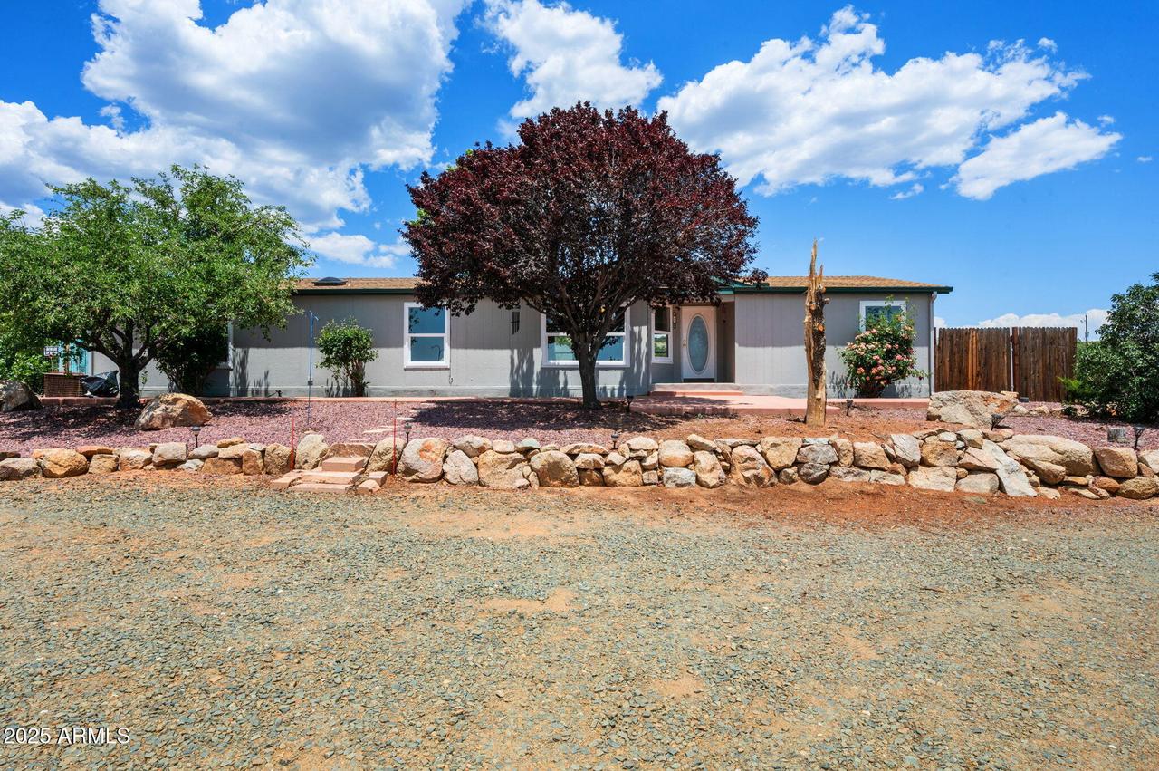 1100 N Summer Sweet Ln., Dewey, AZ 86327