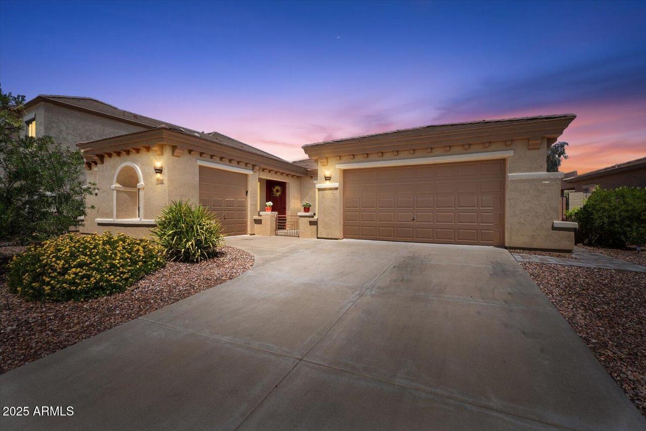 42726 N Livingstone Way, Anthem, AZ 85086