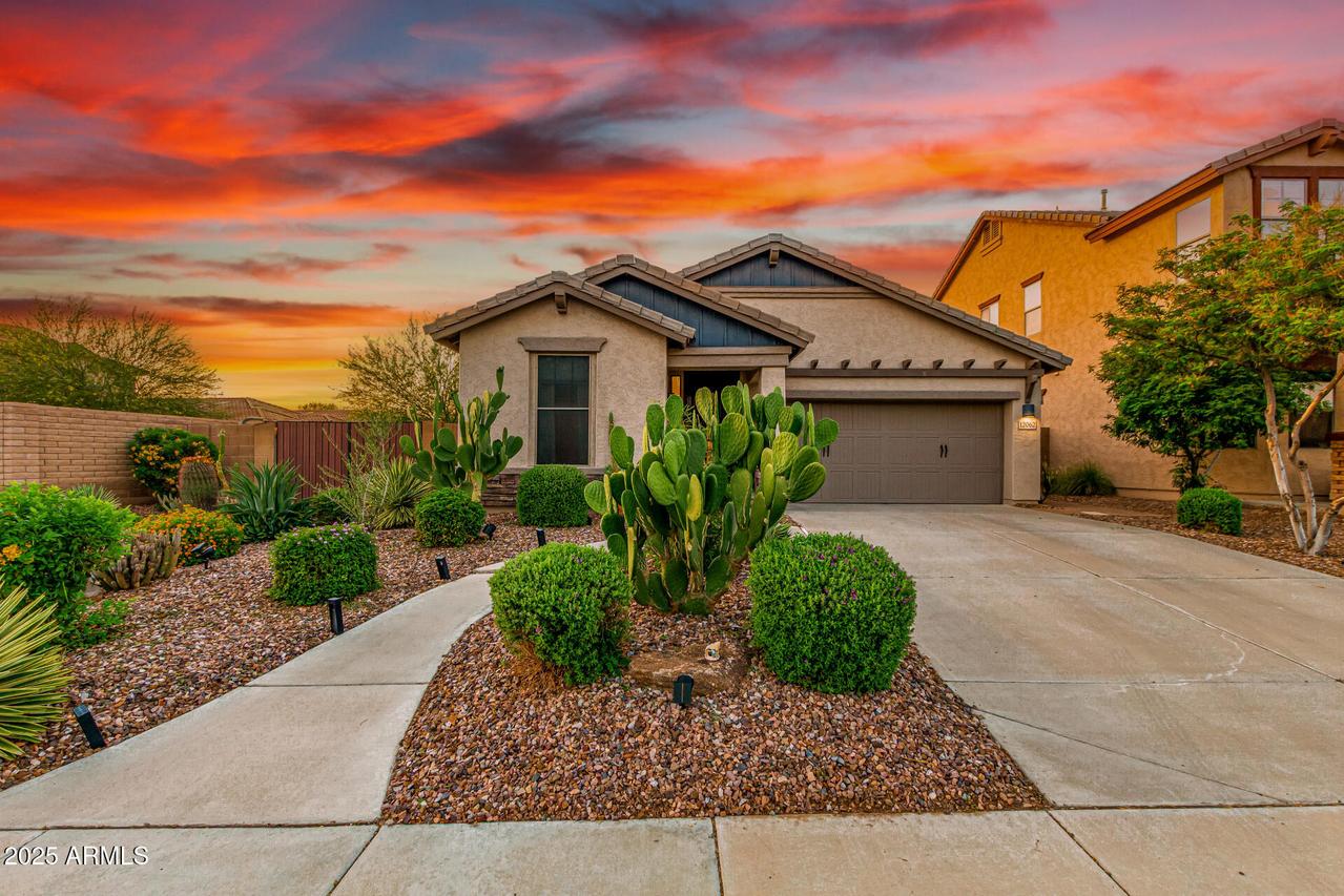 12062 W Duane Ln., Peoria, AZ 85383