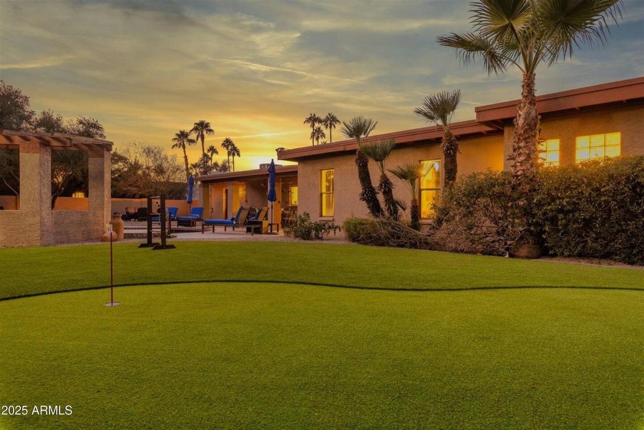 6043 E Hearn Rd., Scottsdale, AZ 85254