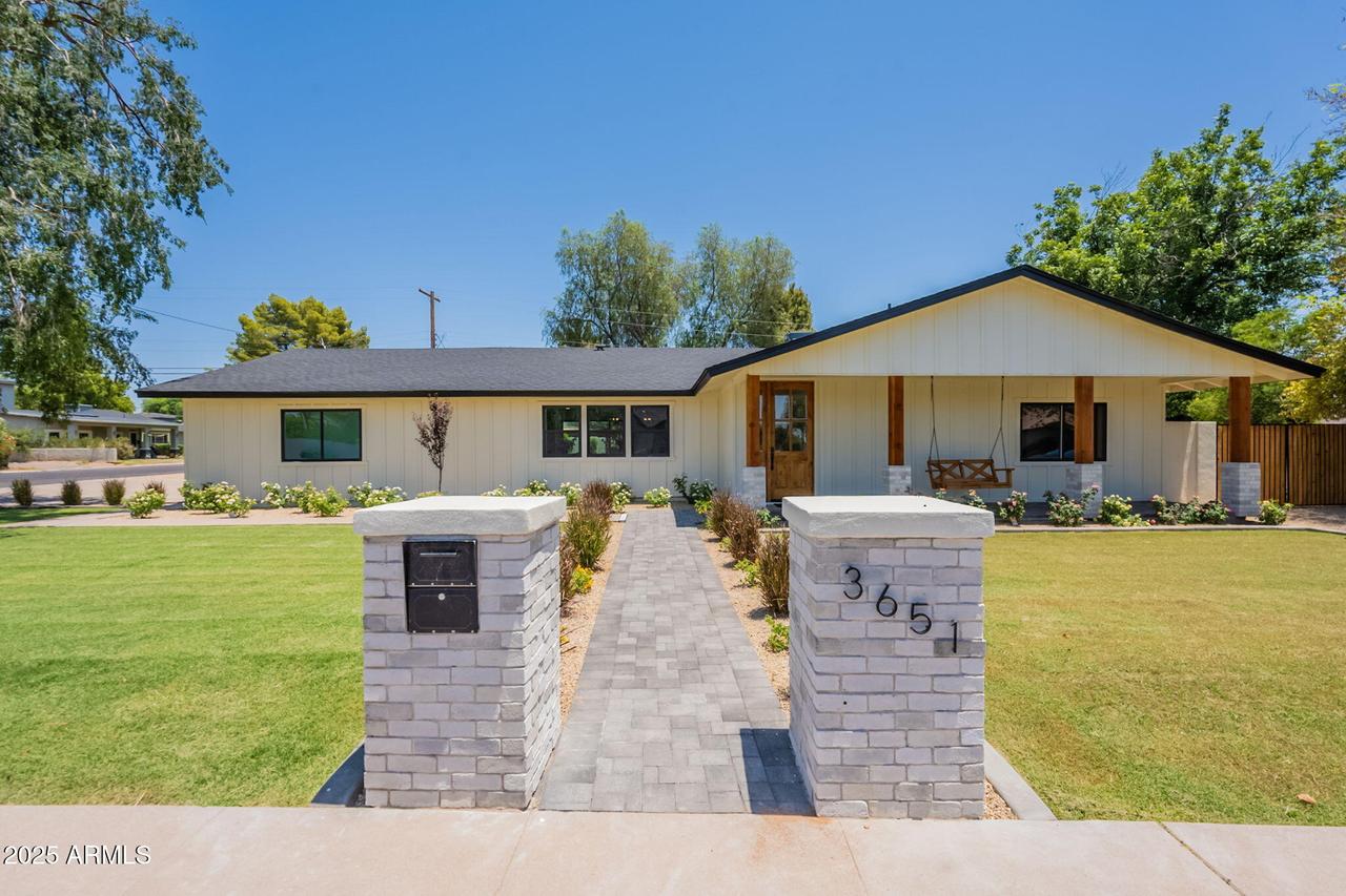 3651 N 49th Pl., Phoenix, AZ 85018