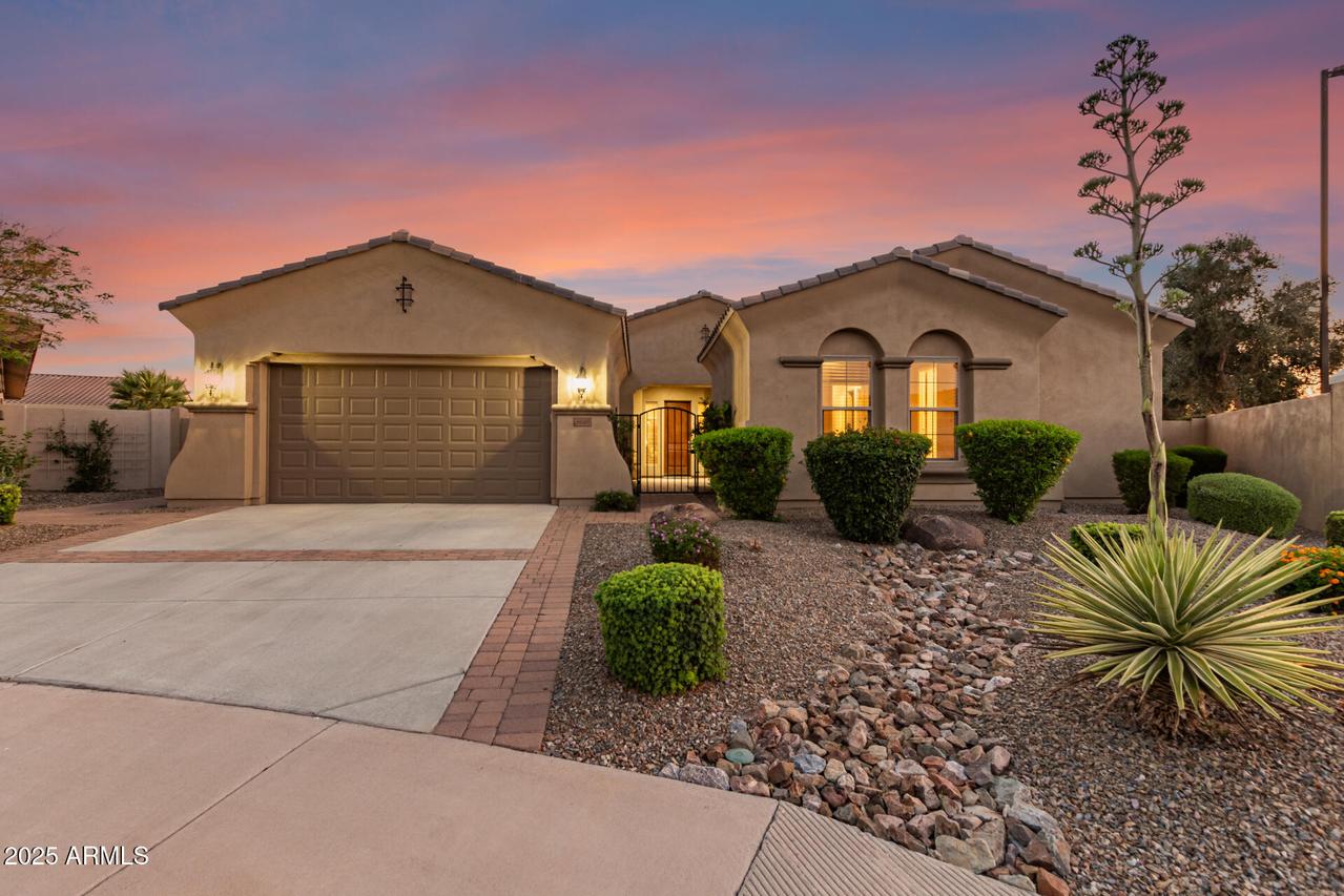 6648 S Lyon Dr., Gilbert, AZ 85298