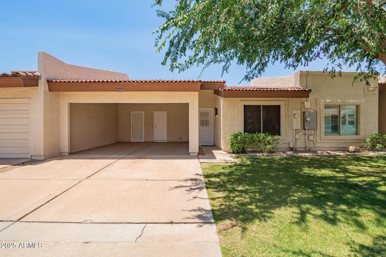 9106 N 68th Ln., Peoria, AZ 85345