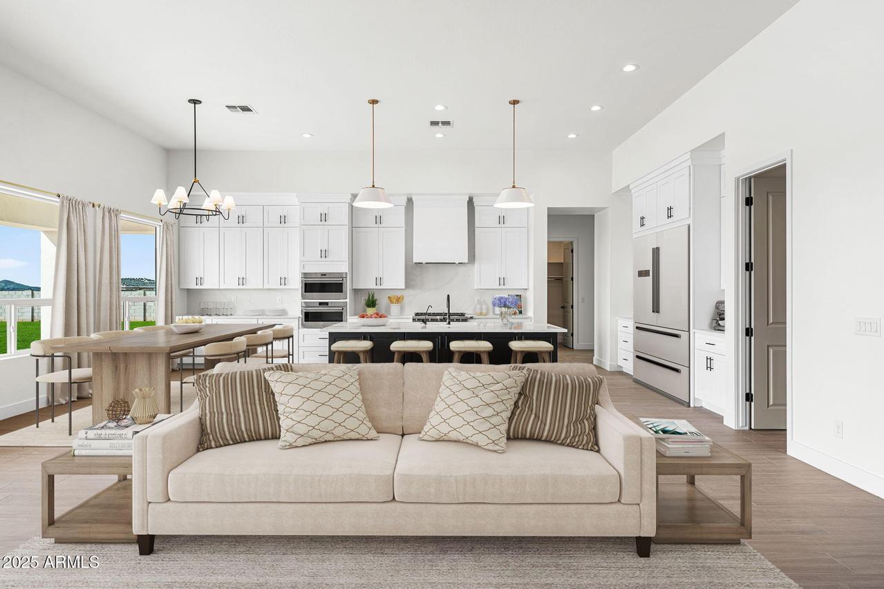 1969 E Long Rifle Rd., Phoenix, AZ 85086