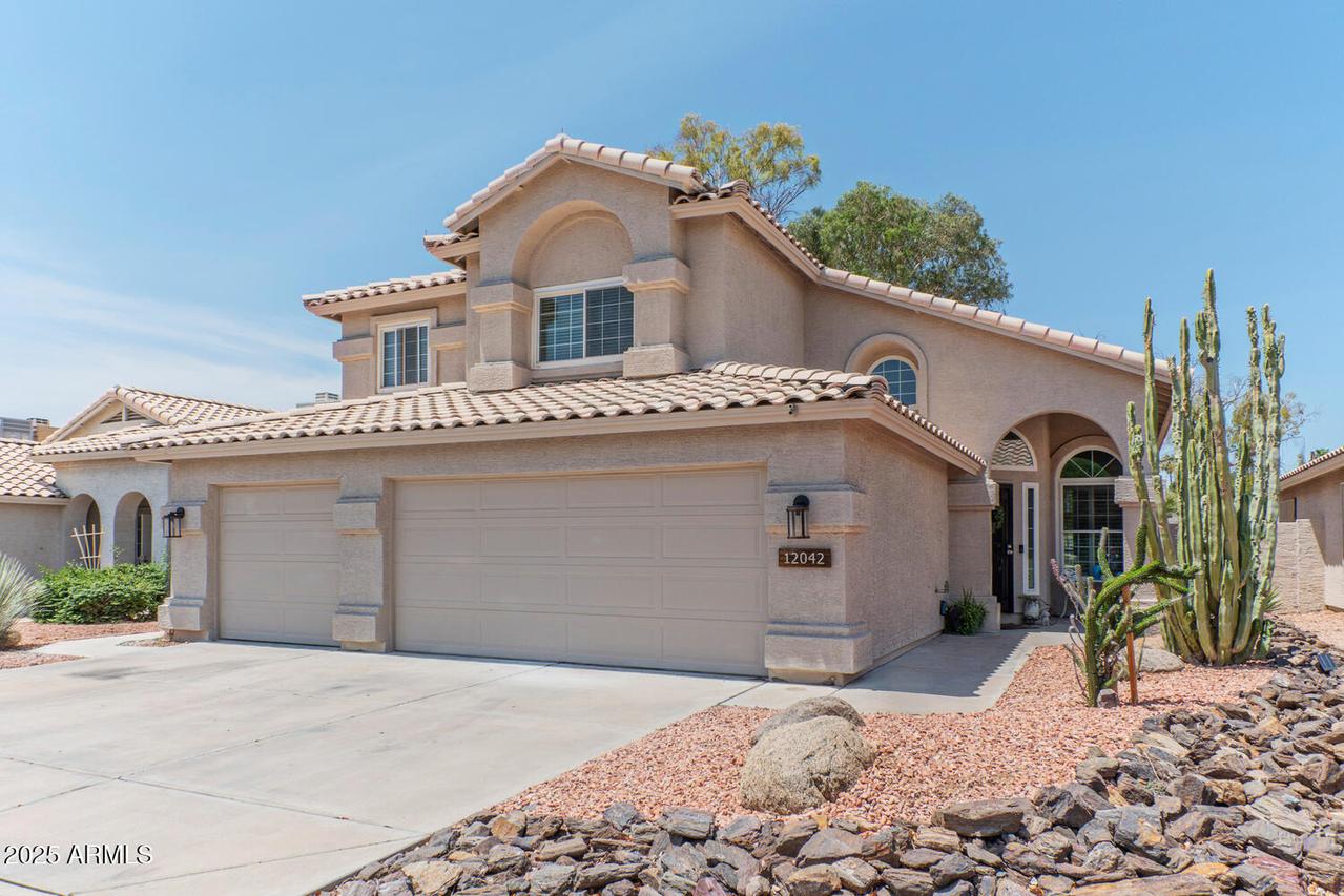 12042 S 44th St., Phoenix, AZ 85044