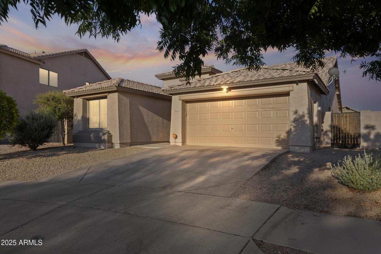 6623 S 23rd Dr., Phoenix, AZ 85041
