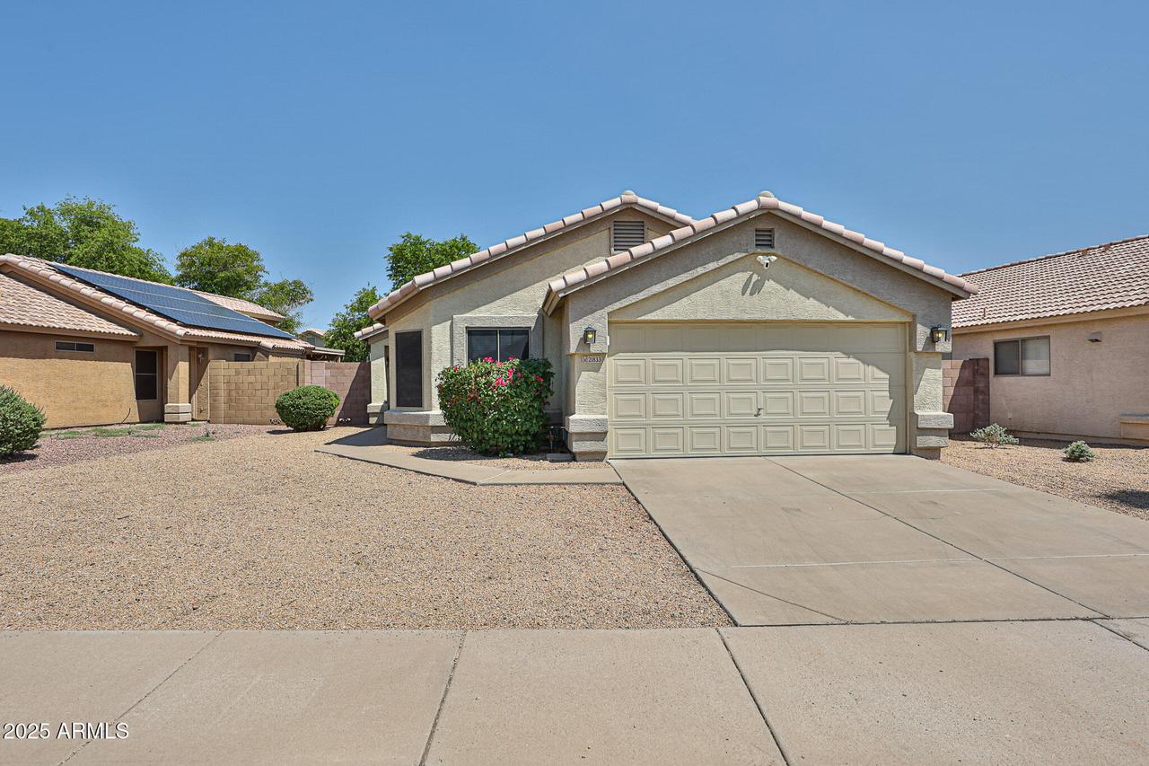 21833 N 34th Ave., Phoenix, AZ 85027