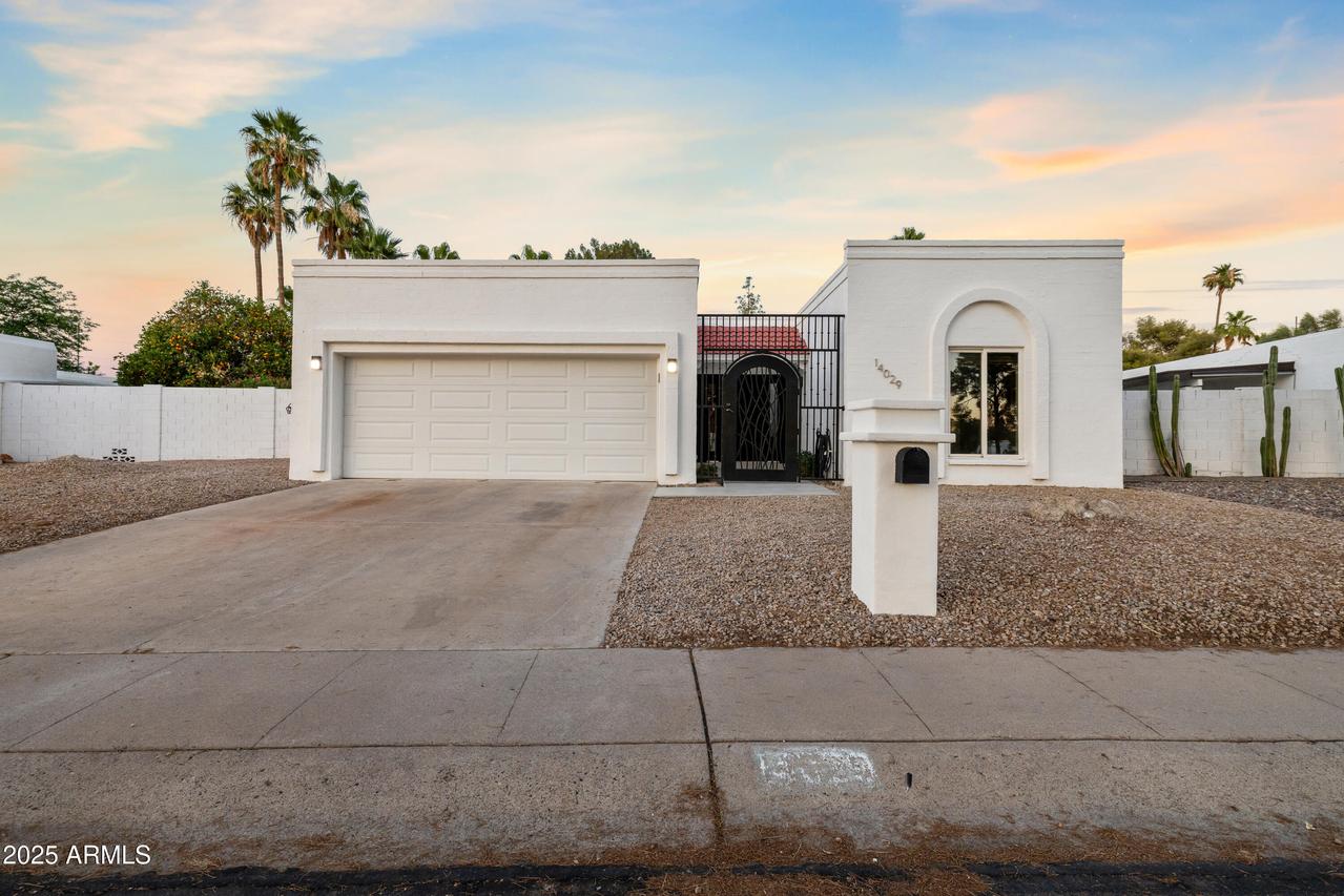 14029 N Burning Tree Pl., Phoenix, AZ 85022