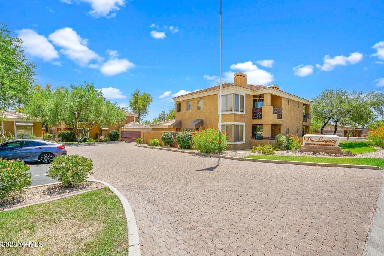 1411 E Orangewood Ave. #237, Phoenix, AZ 85020