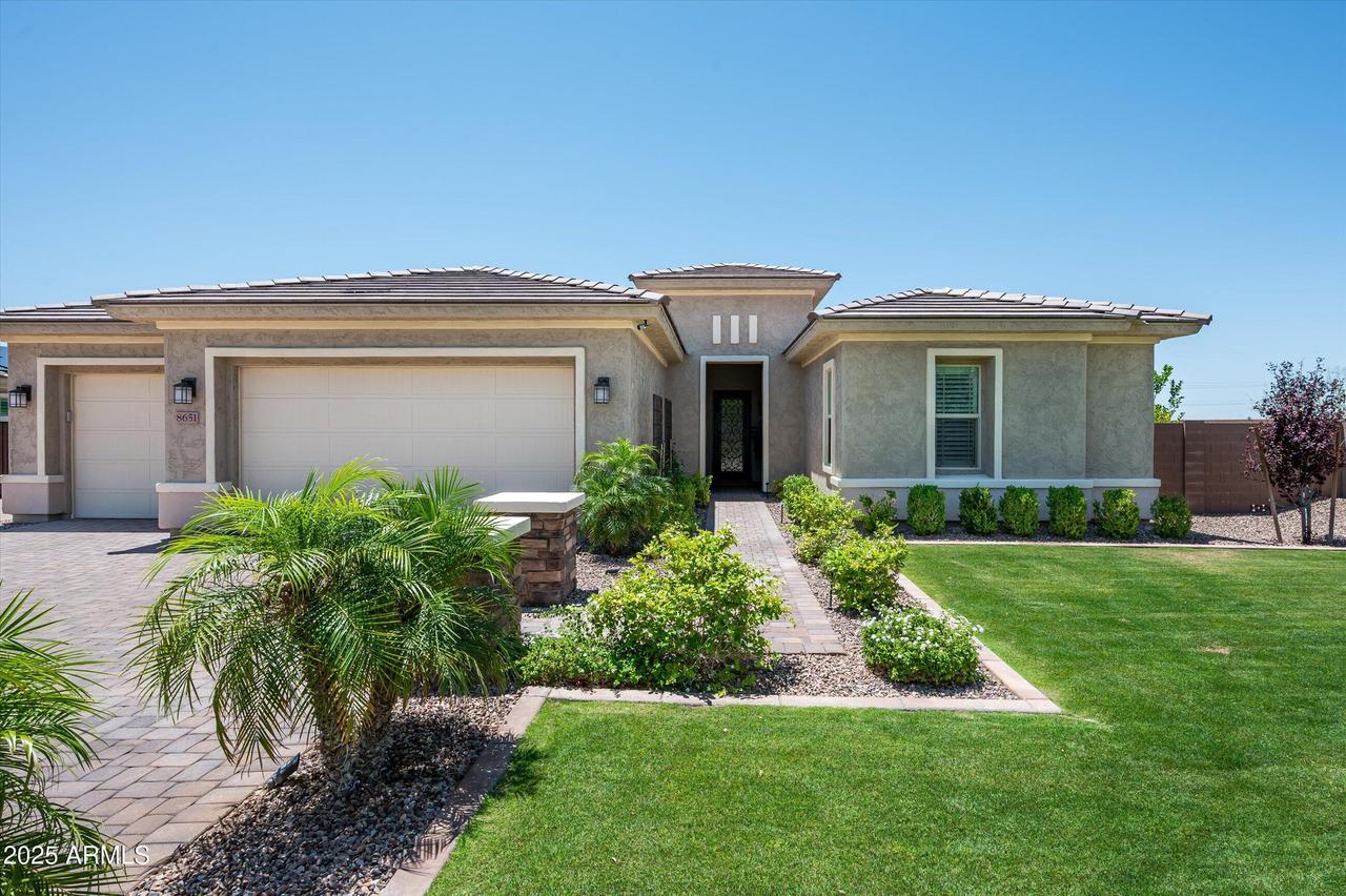 8651 W Artemisa Ave., Peoria, AZ 85383