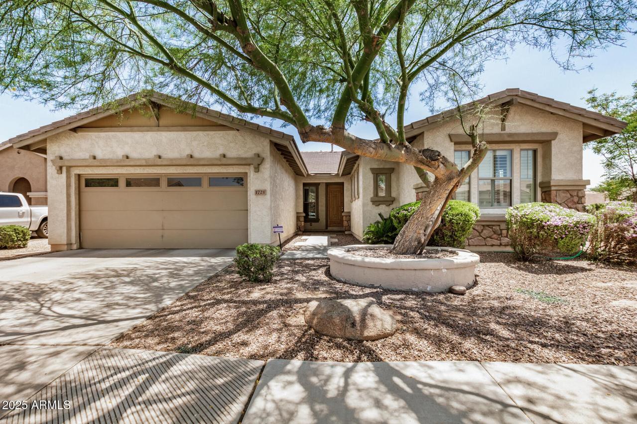 1721 W Kingbird Dr., Chandler, AZ 85286
