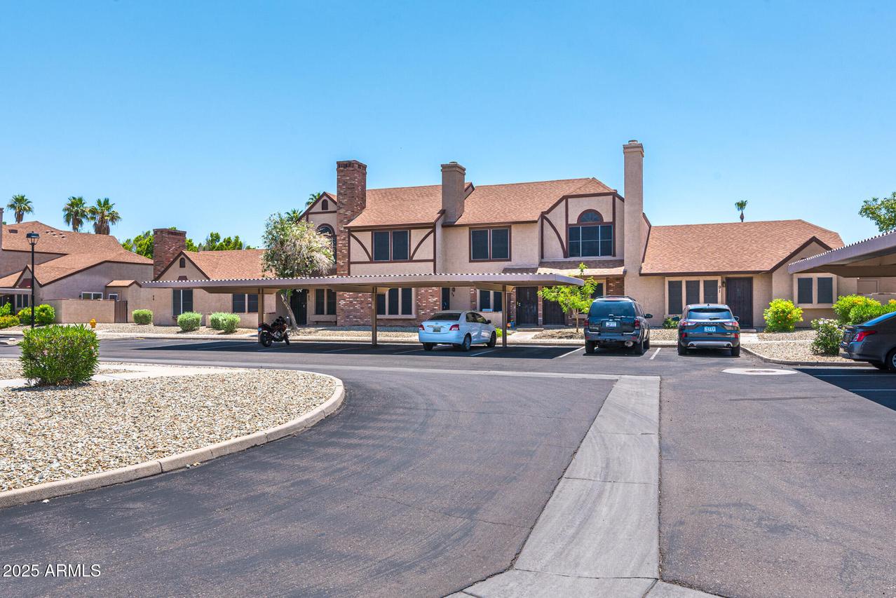 8111 W Wacker Rd. #94, Peoria, AZ 85381