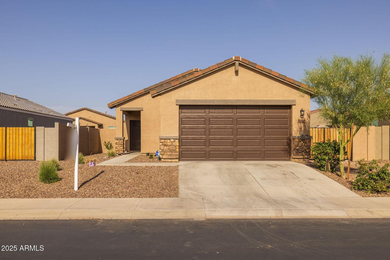 36987 N Sidewinder Dr., San Tan Valley, AZ 85140