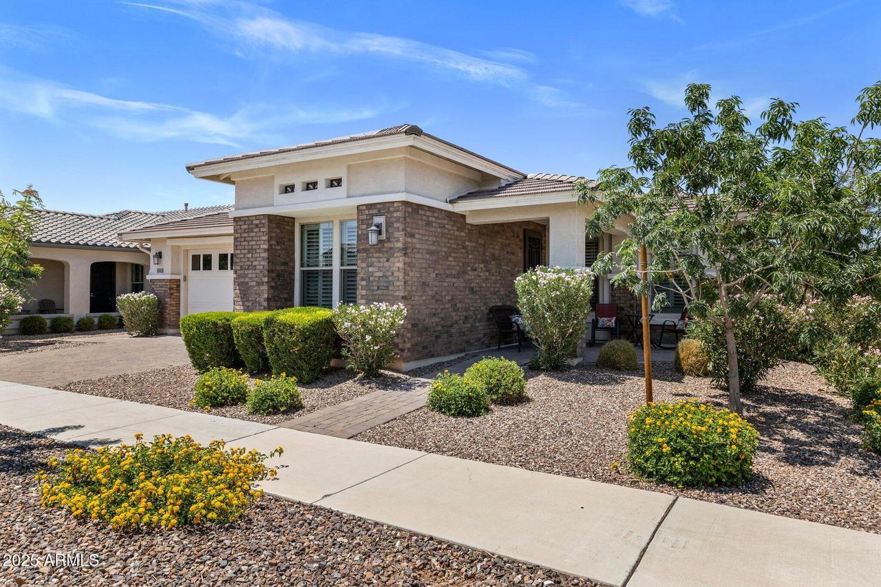 10310 E Trent Ave., Mesa, AZ 85212